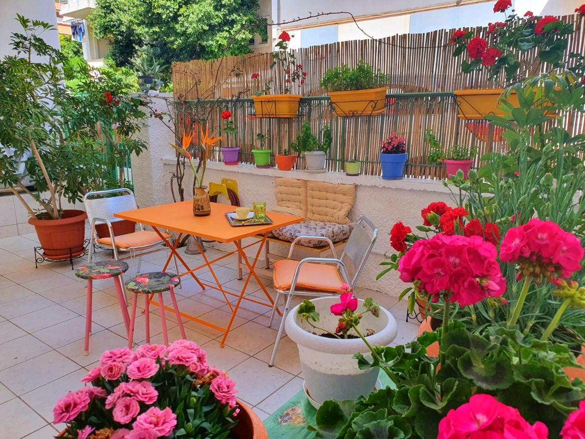 Casa Bonita, House With Private Entrance And Garden, Between Center And Sea Atena Exterior foto